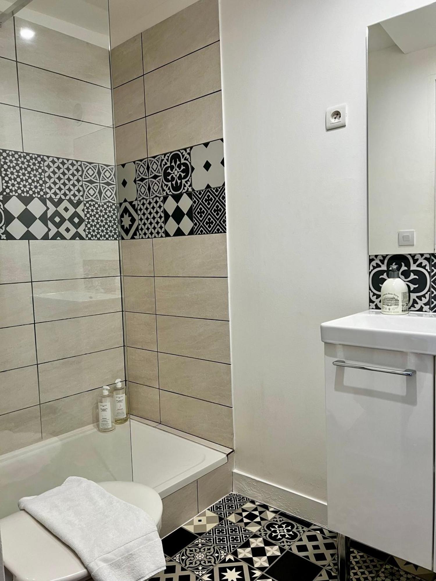 Apartament Le Chalotais, Hyper Centre De Rennes Zewnętrze zdjęcie